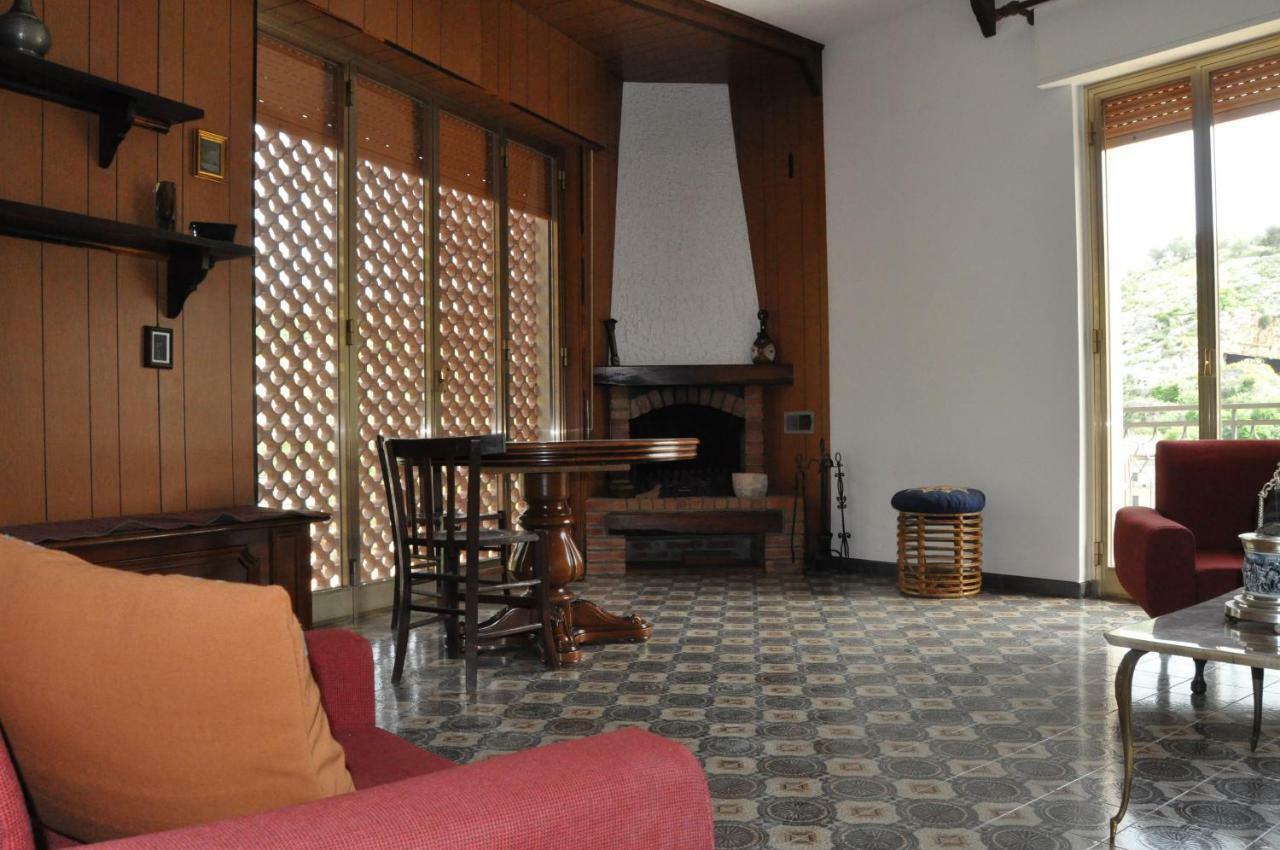 הוילה מודיקה Casa Fontana מראה חיצוני תמונה
